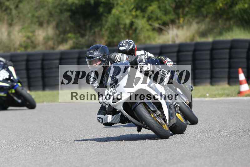 /44 09.08.2025 Plüss Moto Sport ADR/Freies Fahren/559